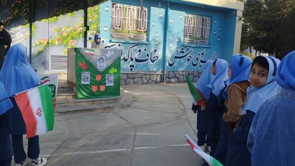 گرامیداشت هفته بسیج دانش آموزی در آموزشگاه فرهنگ خلیل آباد