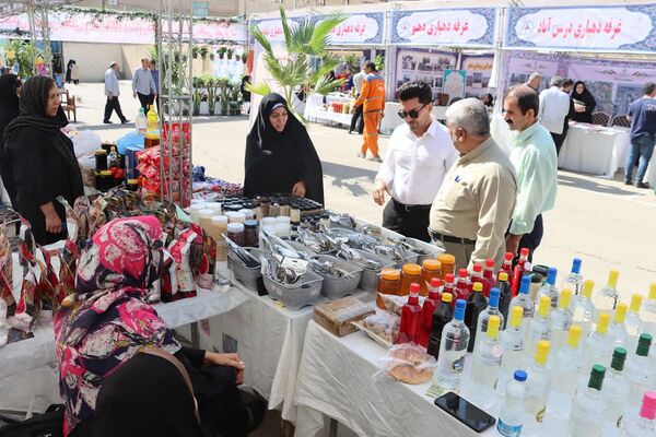 جشنواره فرهنگی و بومی محلی و نمایشگاه دستاوردهای روستائیان بخش کهریزک 