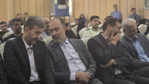  مراسم کلنگ‌زنی همزمان دو پروژه آموزشی در ناحیه چهار اصفهان