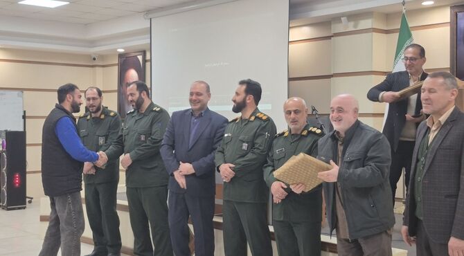فرهنگیان هر زمان باید قالب فتنه‌های دشمن را بشناسند