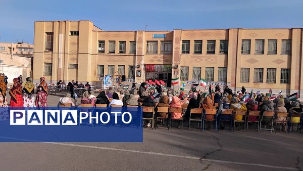 جشن بزرگ دانش‌آموزی فجر انقلاب اسلامی  در اهر