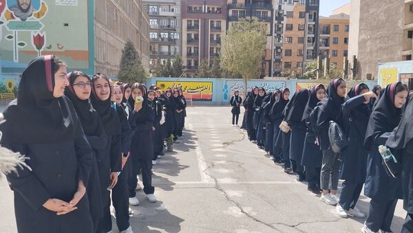 برگزاری «جشن جوانه‌ها» در مدرسه شهدای شهرداری ناحیه ۲ کرج