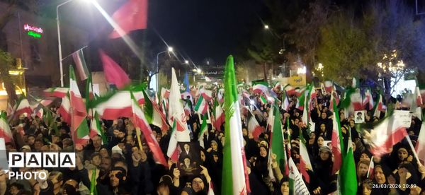شبی پرشور در حسینیه امام خمینی (ره) نیشابور