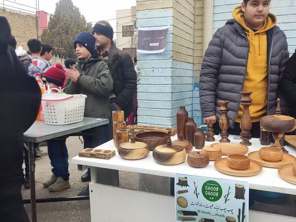 برپایی بازارچه دانش‌آموزی به‌مناسبت عید مبعث 