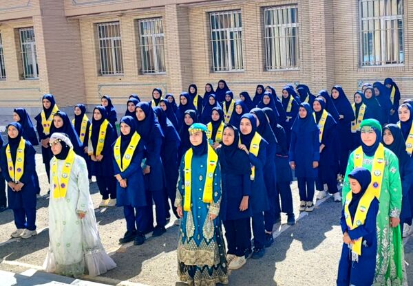 برگزاری جشن عاطفه‌ها در مدارس عشایری استان کرمان 