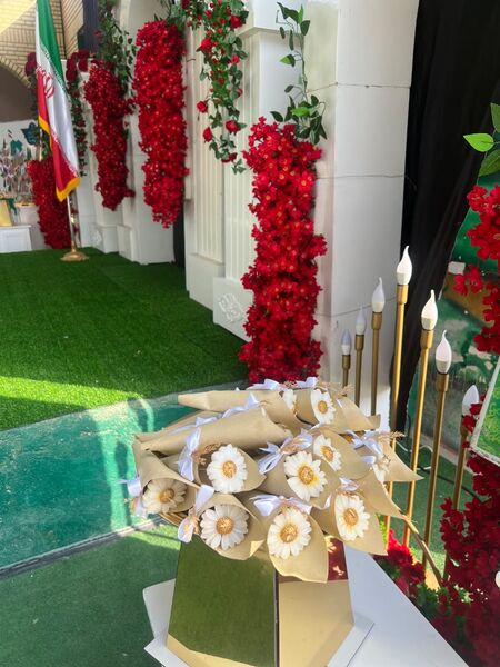 آغاز سال تحصیلی با کاشت درخت به یاد شهدای دانش‌آموز در سیریک