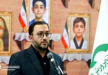 قلم شاعران، صدای شهدای کودک و نوجوان است