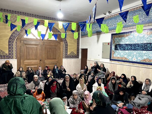 برگزاری مراسم ولادت امام حسین(ع) در مسجد حضرت ابوالفضل شهرک ینگی امام ساوجبلاغ