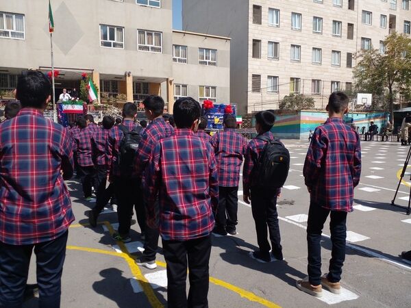 برگزاری جشن جوانه‌ها در دبیرستان حر بن ریاحی