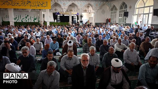 نماز عبادی سیاسی جمعه در شهرستان کاشمر 