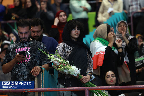 جشن قهرمانی تیم‌های ملی کشتی آزاد و فرنگی ایران