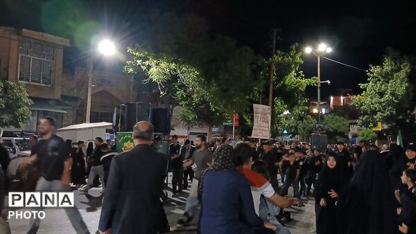 آغاز سوگواری در تویسرکان؛ پوشیدن لباس سیاه و برپایی آیین‌های عزاداری