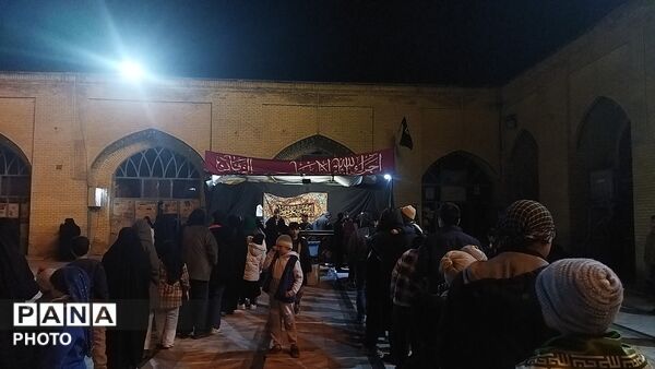 گذری بر موکب مسجد جامع در دومین شب قدر 