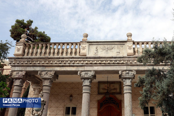 بازدید وزیر میراث فرهنگی، گردشگری و صنایع‌دستی‌ از نیایشگاه آدُریان