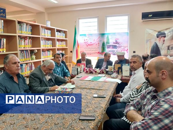 تقدیر از آزادگان کتاب خوان عباس آباد