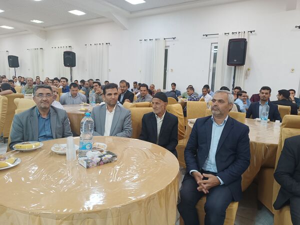 معلمان ستارگان درخشان مسیر علم و دانش