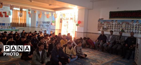 دانش‌آموزان مرندی، راویان نسل امروز انقلاب اسلامی