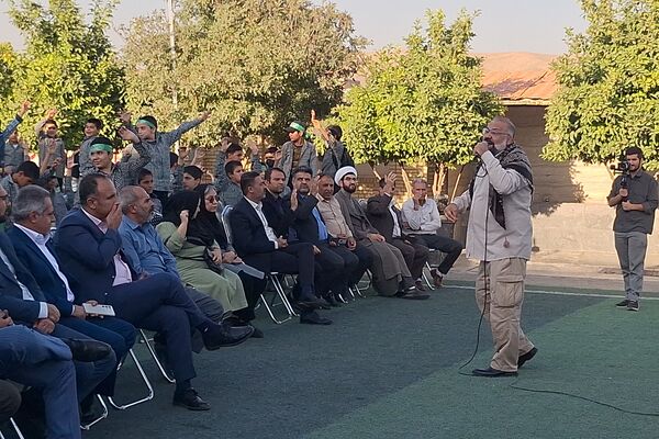 ایین بزرگداشت دانش‌آموز شهید حمله تروریستی شاهچراغ(ع)