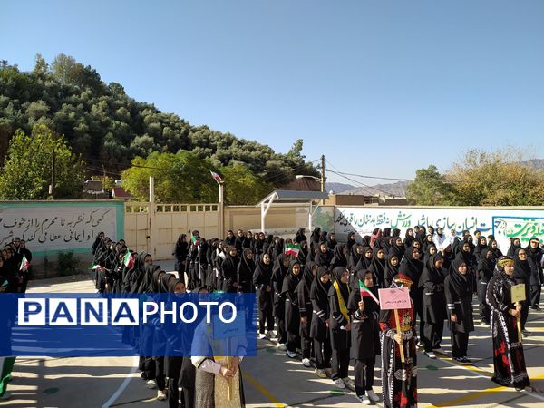 برگزاری المپیاد ورزشی درون‌مدرسه‌ای در دبیرستان ایرانسل معمولان