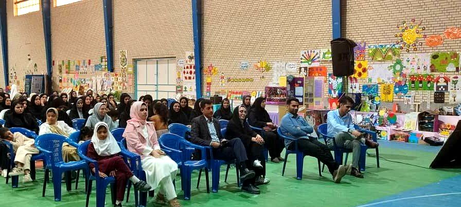 نمایشگاه «شوق یادگیری» فرصتی برای نمایش دستاوردهای دانش‌آموزان است
