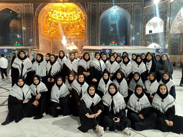 آیین بدرقه کاروان راهیان نور هنرستان بنت الزهرا هادی‌شهر 