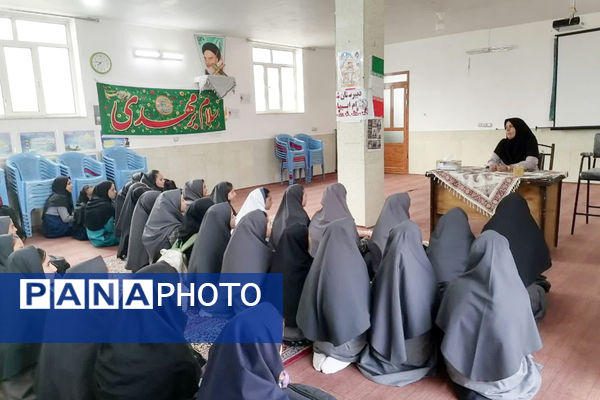 همه چیز مهیای ورود دانش آموزان در مدارس آباده