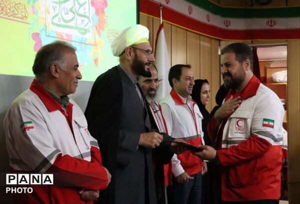 آیین تجلیل از کارکنان و خانواده‌های هلال‌احمر استان همدان همزمان با دهه امامت و ولایت