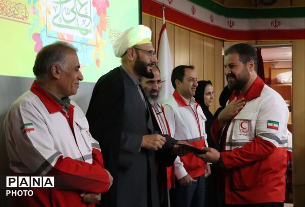 آیین تجلیل از کارکنان و خانواده‌های هلال‌احمر استان همدان همزمان با دهه امامت و ولایت