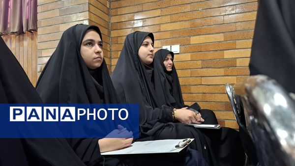 محفل «شعر فاطمی» در شهر کهک قم 