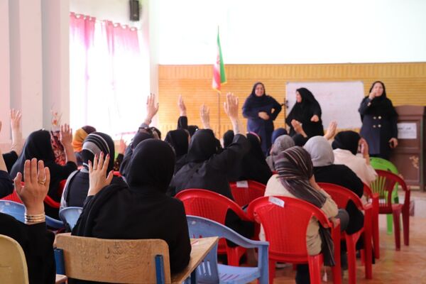 گامی در جهت هم‌افزایی تربیتی؛ جلسه انجمن اولیا هنرستان جنت