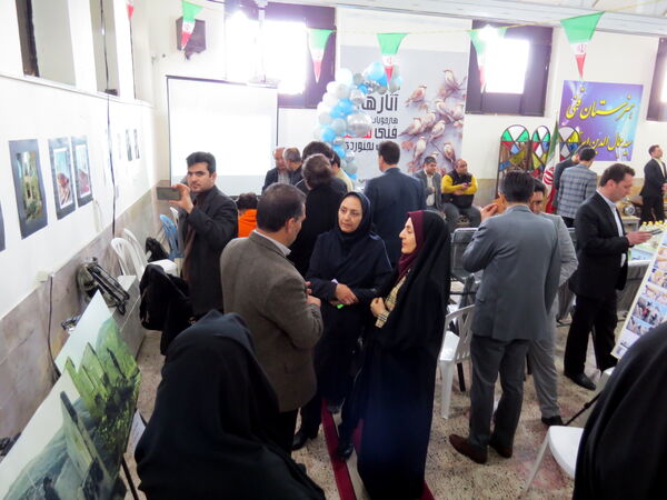 افتاحیه نمایشگاه دستسازه های هنرستان های شهرستان بجنورد 