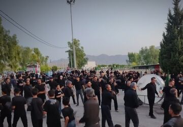 ظهر تاسوعا در سوگ علمدار کربلا در استهبان