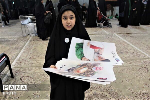 برپایی نمایشگاه فرهنگی در حاشیه یادواره شهدای جانباز استان قم
