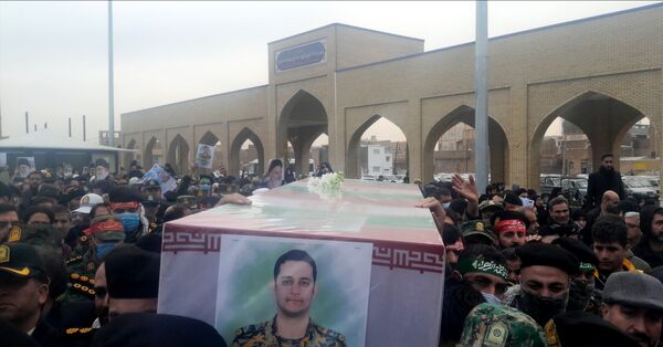 تشییع پیکر دو شهید مدافع وطن در قم 