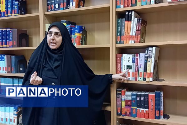 کتابخانه جوادالائمه میزبان دانش‌آموزان مدرسه دانش‌نیا شد