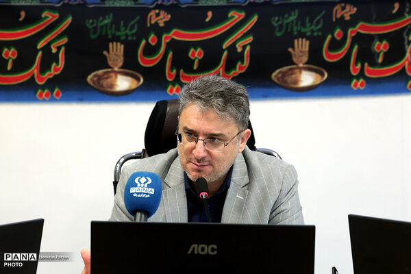جلسه کمیسیون فعالیت‌های تابستانی دانش‌آموزان در تابستان 1405