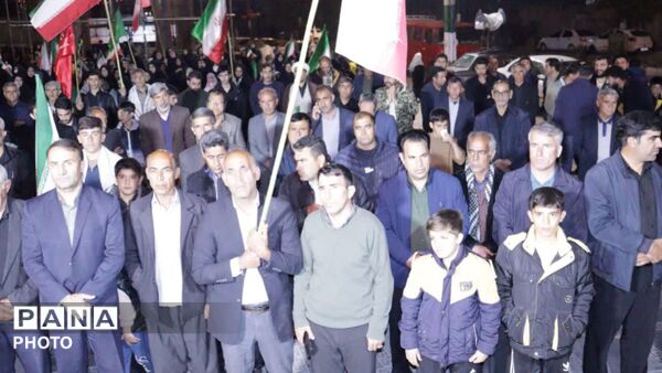 راهپیمایی اربعین رهبر شهید و دانش‌آموزان مدرسه شجره طیبه در کوهنانی 