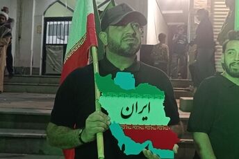 سرود و شور‌ جوانان وطن در قاب تجمعات شبانه مردم رودهن