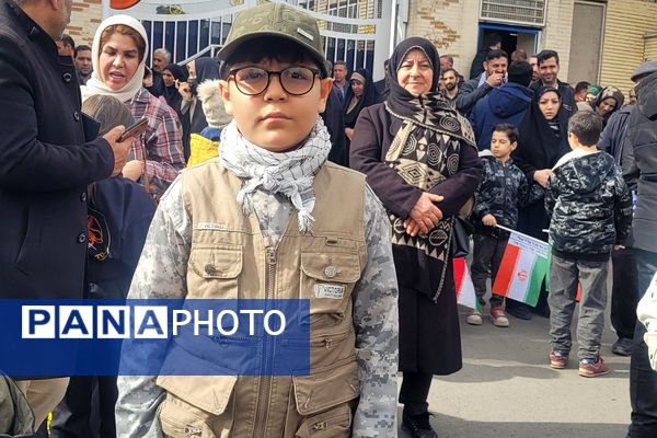 راهپیمایی ۲۲ بهمن، آینه تمام‌نمای همبستگی ملی