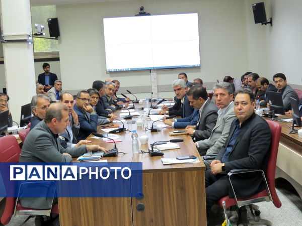 برگزاری دومین جلسه شورای آموزش و پرورش استان در محل استانداری 