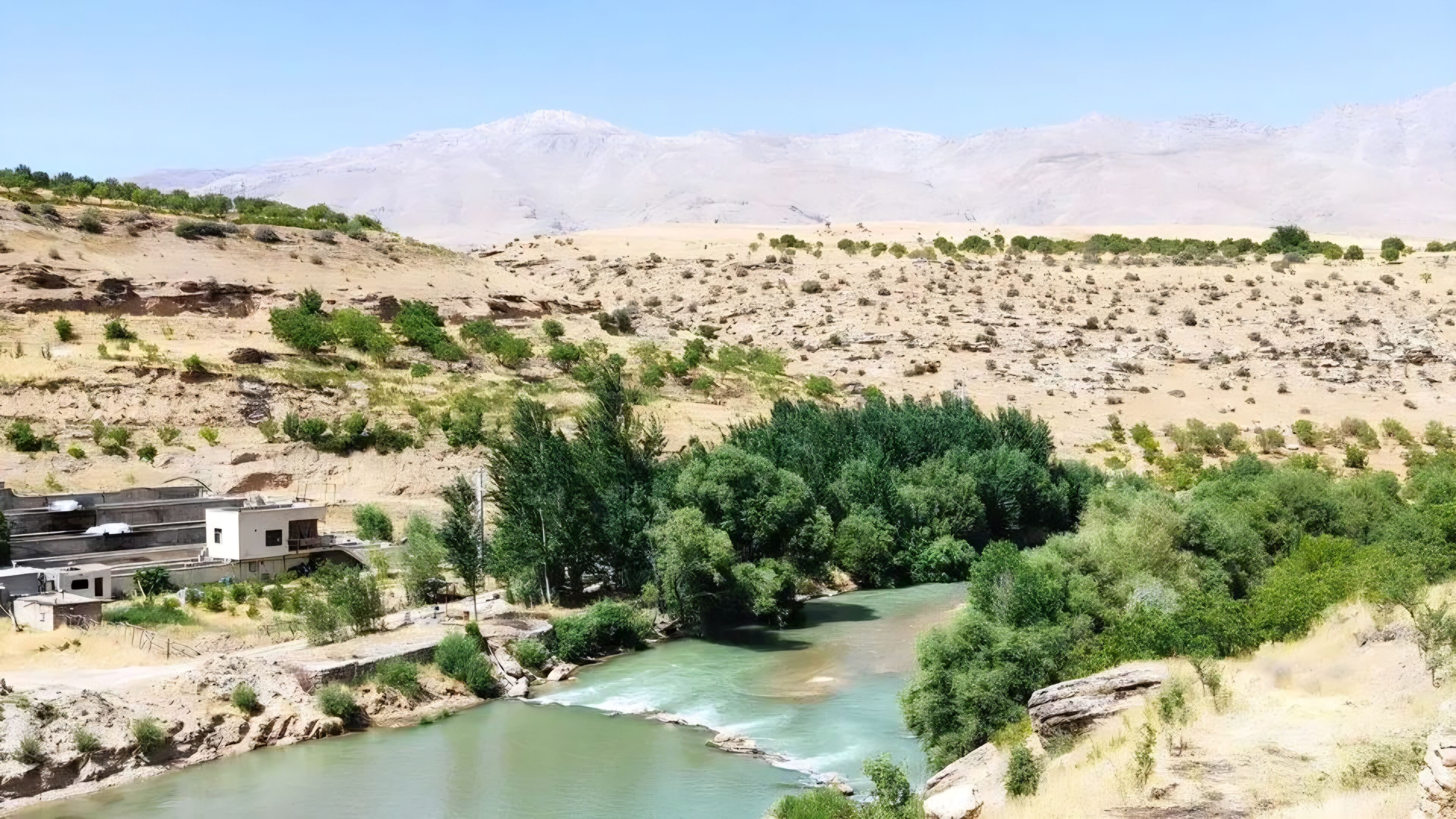 پارک ساحلی و رود خروشان کاج، تجربه‌ای هنری در دل طبیعت
