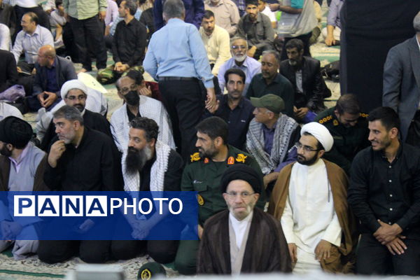 شور و شعور زائران در راه مرقد نورانی امام خمینی (ره)