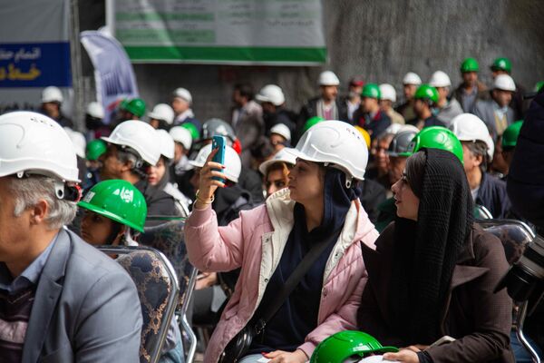 ورود دستگاه مکانیزه  TBM به ایستگاه مترو ابن سینا اصفهان