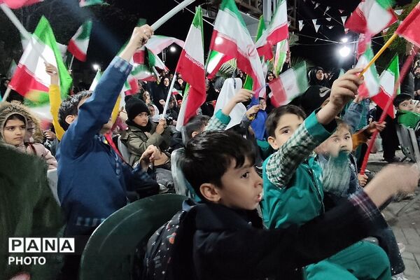 سوگواره چهلمین روز شهادت دانش آموزان ناحیه دو شهرری و مدرسه شجره طیبه در میدان نماز شهرری 
