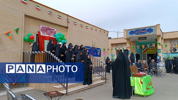 جشنواره لباس و غذاهای محلی در شهر قنوات 