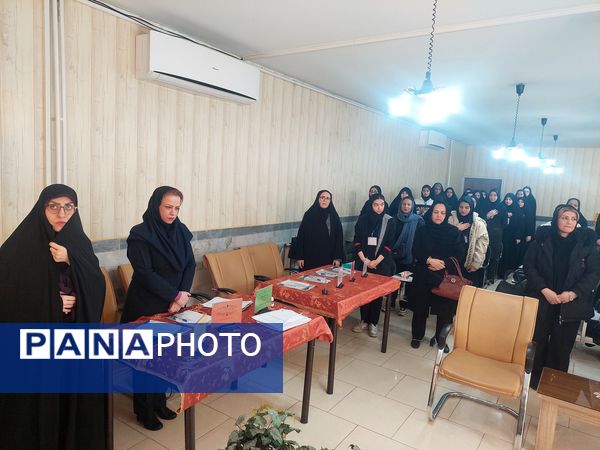 برگزاری جشنواره منطقه ای همیار معلم در شهرستان اسلامشهر