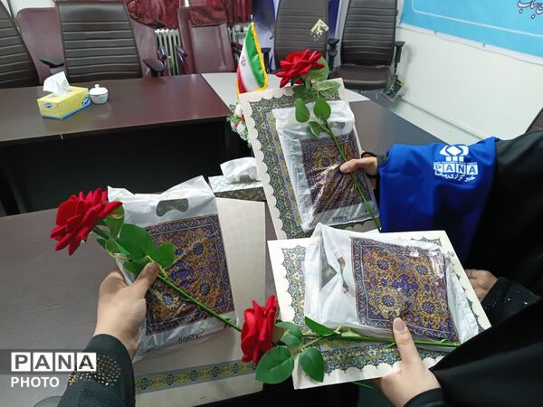 تقدیر از دانش‌آموز خبرنگاران بناب بمناسبت ۲۴سالگی خبرگزاری پانا