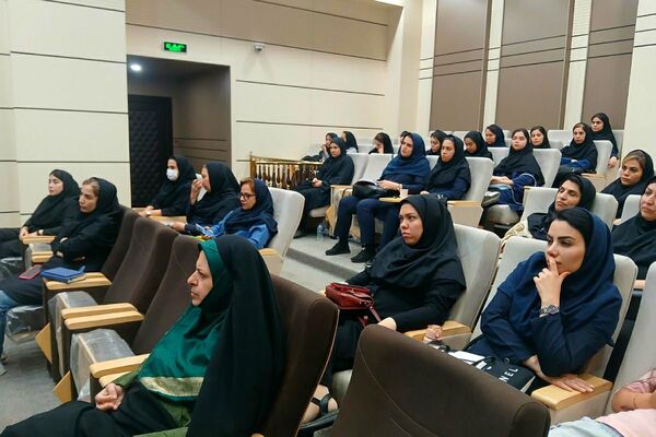 برگزاری کارگاه آموزشی پیشگیری از سرطان‌های شایع بانوان به‌مناسبت هفته فرهنگی در شهرستان ملارد 