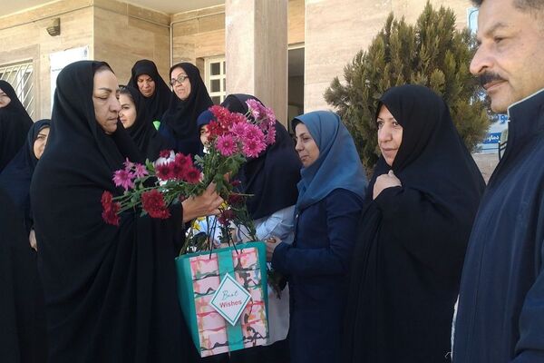 تقدیر از مقام پرستار به‌مناسبت ولادت حضرت زینب کبری (س)
