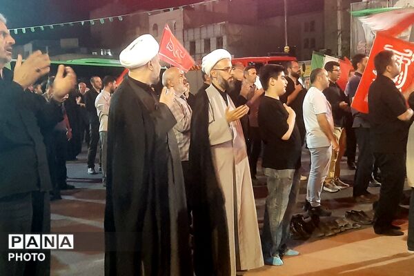 موج صد و سی و دومین شب از حضور امت مبعوث شده در میدان